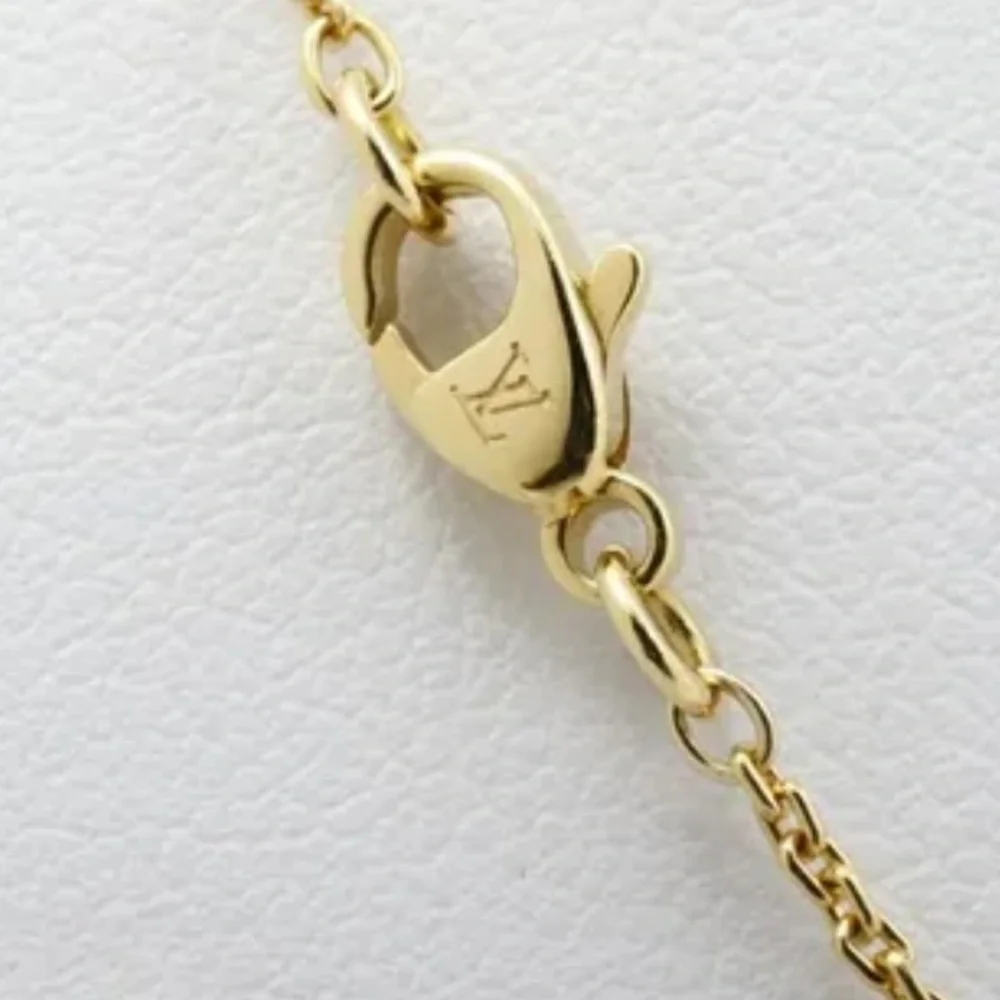 Louis Vuitton LV Volt 750 Gold and Diamond One Pendant Necklace - Picture 7 of 11